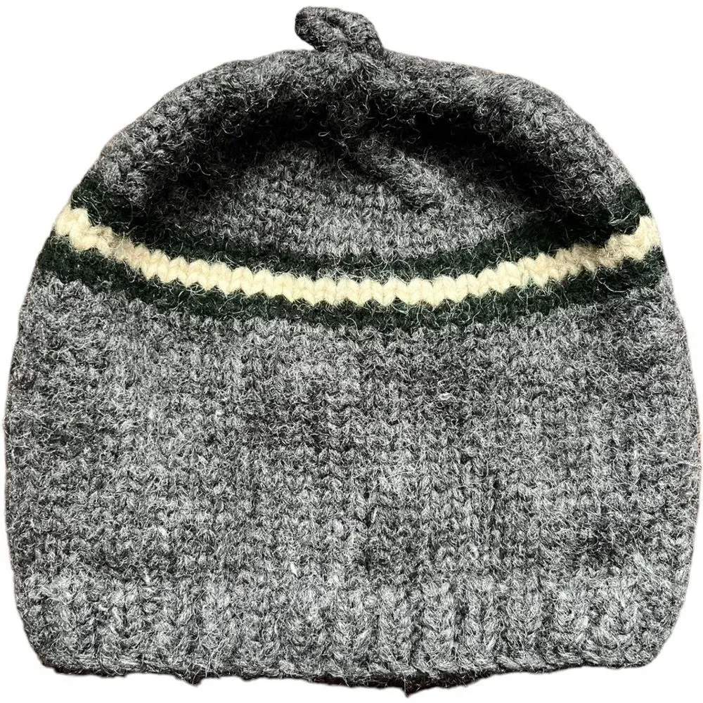 J. Crew Men’s Vintage Wool Gray Stripe Winter Beanie Hat. OS. One Size.